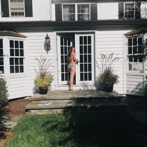 Meet your Posher, Hope